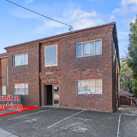 Burwood New 2 Bedroom 2 Bath Apt Free Parking Sydney Exteriér fotografie